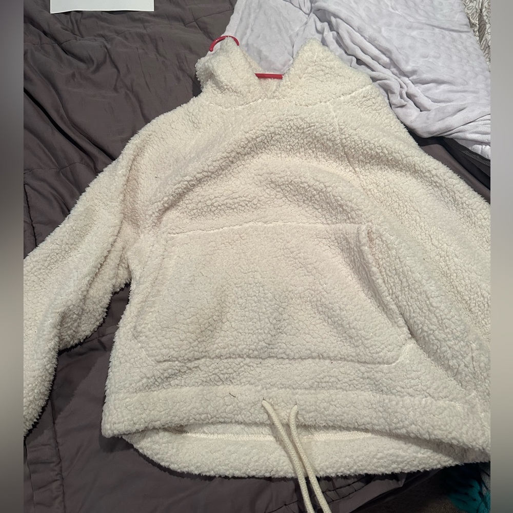Sherpa sweatshirt